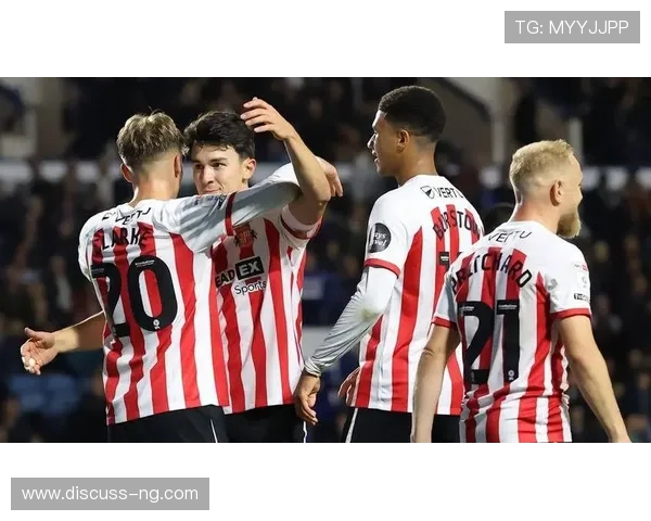 布伦特福德最新动态：球队阵容调整与赛季目标全面解析